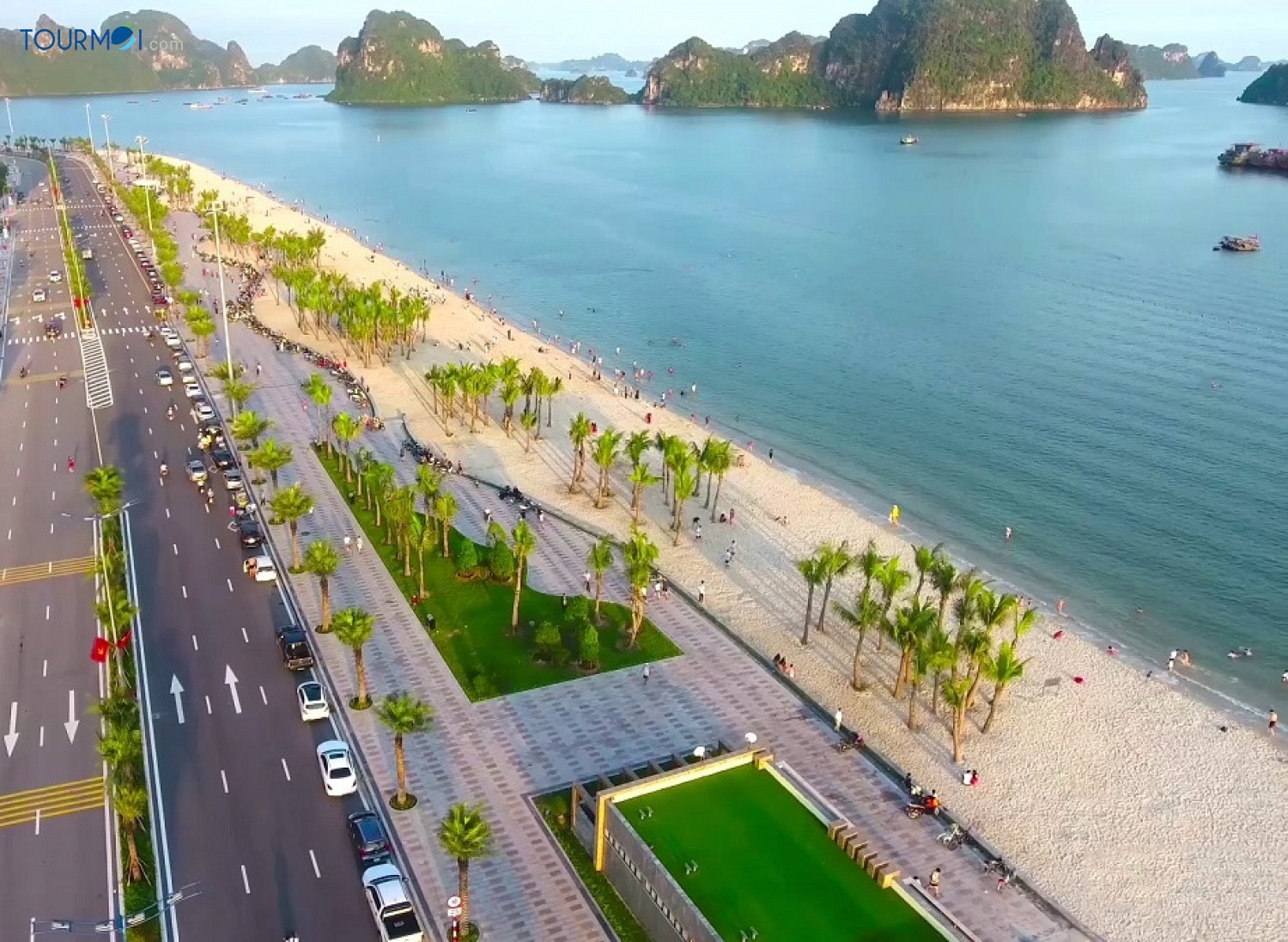 10 Điểm du lịch biển đảo gần Hà Nội lý tưởng cho mùa hè 2025 - Ảnh 1 10 Điểm du lịch biển đảo gần Hà Nội lý tưởng cho mùa hè 2025 - Ảnh 1