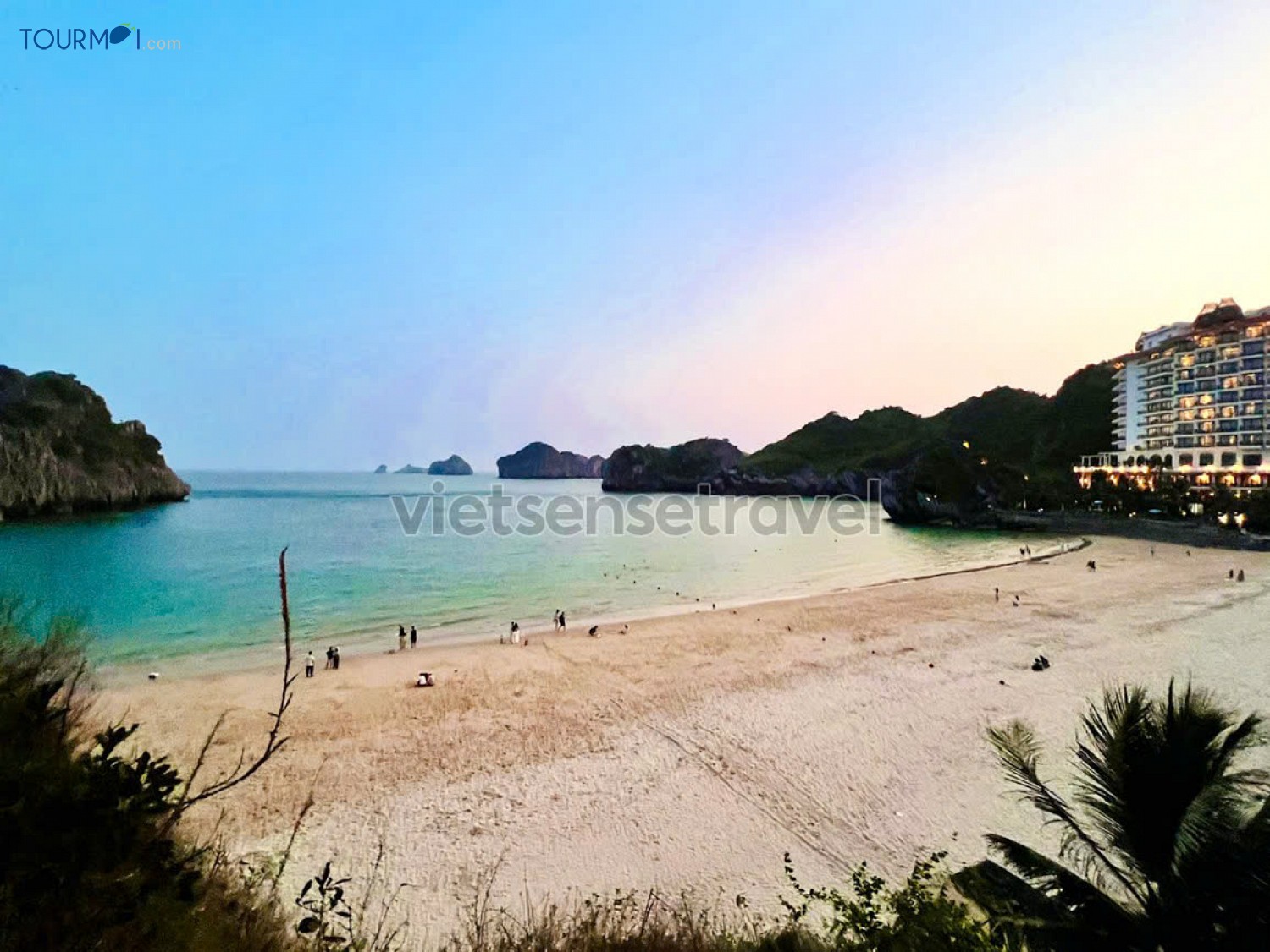 10 Điểm du lịch biển đảo gần Hà Nội lý tưởng cho mùa hè 2025 - Ảnh 4 10 Điểm du lịch biển đảo gần Hà Nội lý tưởng cho mùa hè 2025 - Ảnh 4