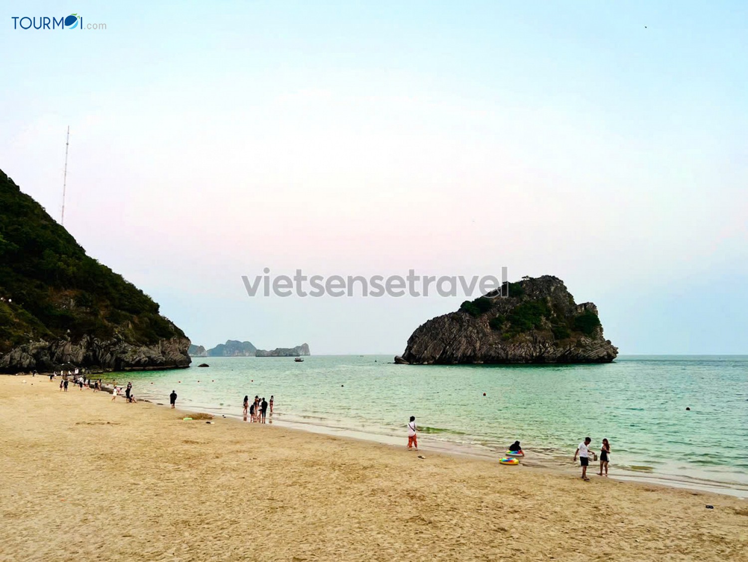 10 Điểm du lịch biển đảo gần Hà Nội lý tưởng cho mùa hè 2025 - Ảnh 3 10 Điểm du lịch biển đảo gần Hà Nội lý tưởng cho mùa hè 2025 - Ảnh 3