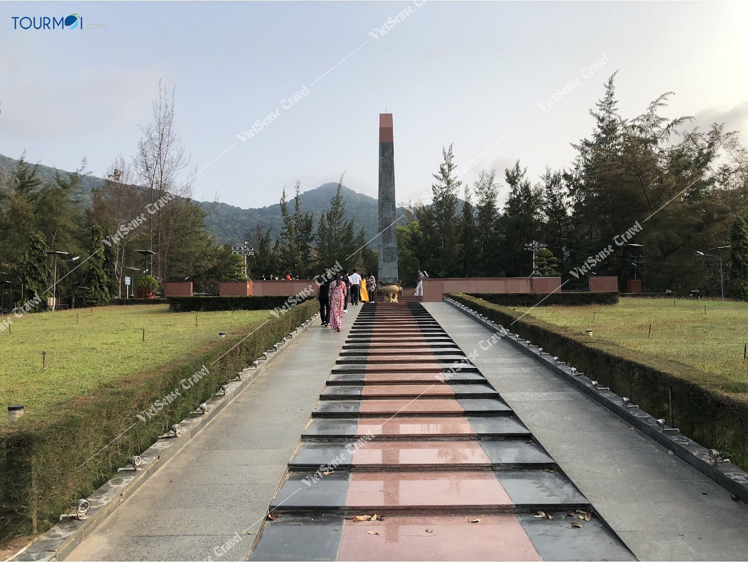 10 điểm thăm quan không thể bỏ qua khi du lịch Côn Đảo - Ảnh 2 10 điểm thăm quan không thể bỏ qua khi du lịch Côn Đảo - Ảnh 2