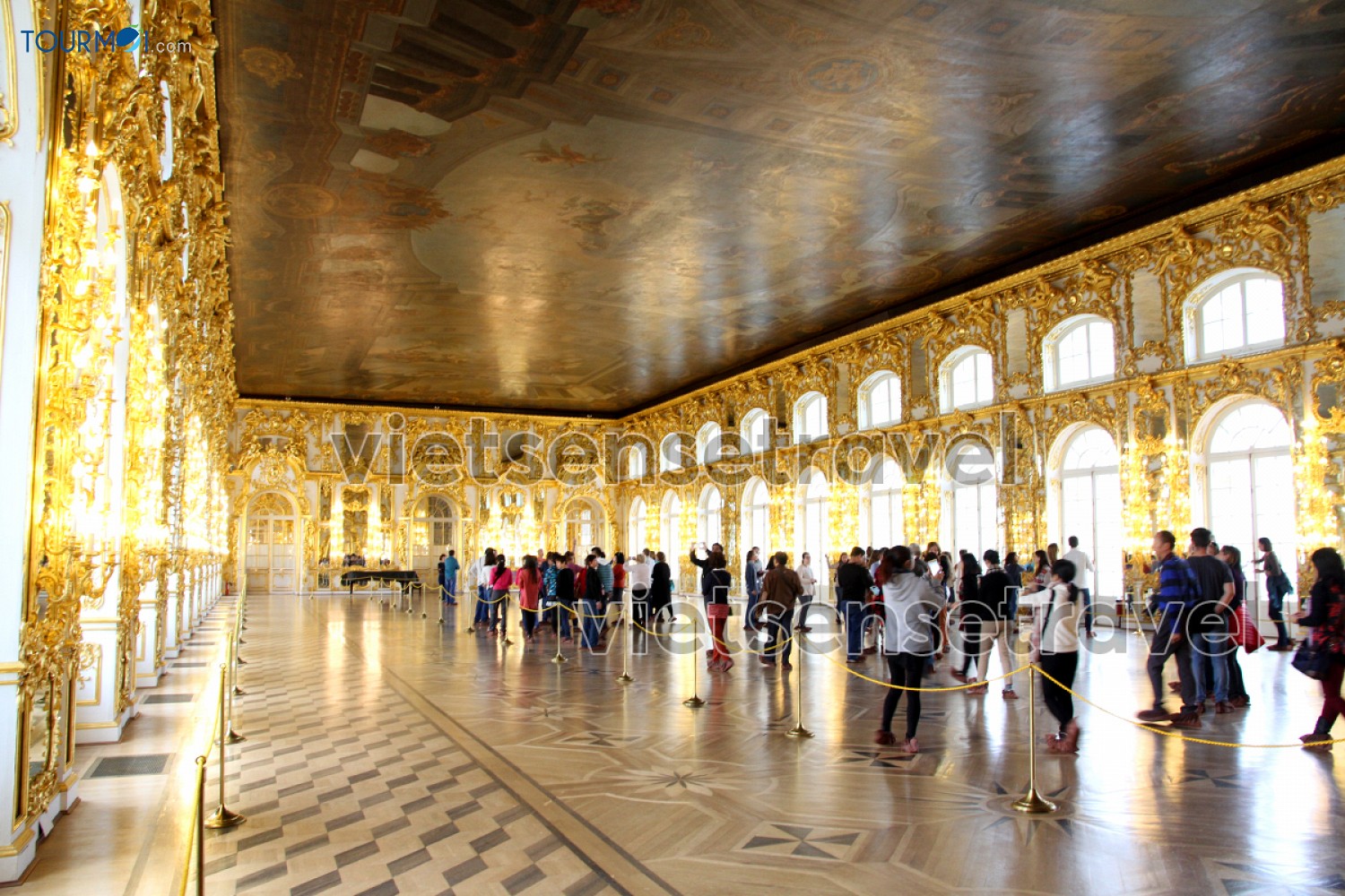 15 Điểm du lịch nổi tiếng ở Saint Petersburg phải đến - Ảnh 4 15 Điểm du lịch nổi tiếng ở Saint Petersburg phải đến - Ảnh 4