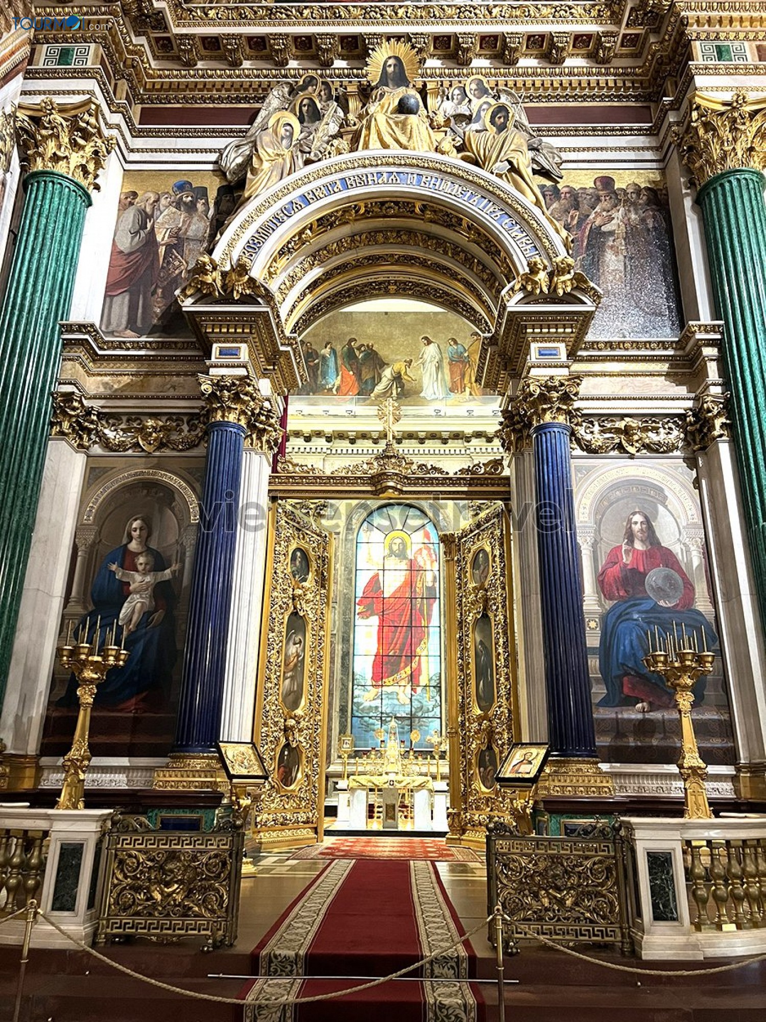 15 Điểm du lịch nổi tiếng ở Saint Petersburg phải đến - Ảnh 9 15 Điểm du lịch nổi tiếng ở Saint Petersburg phải đến - Ảnh 9