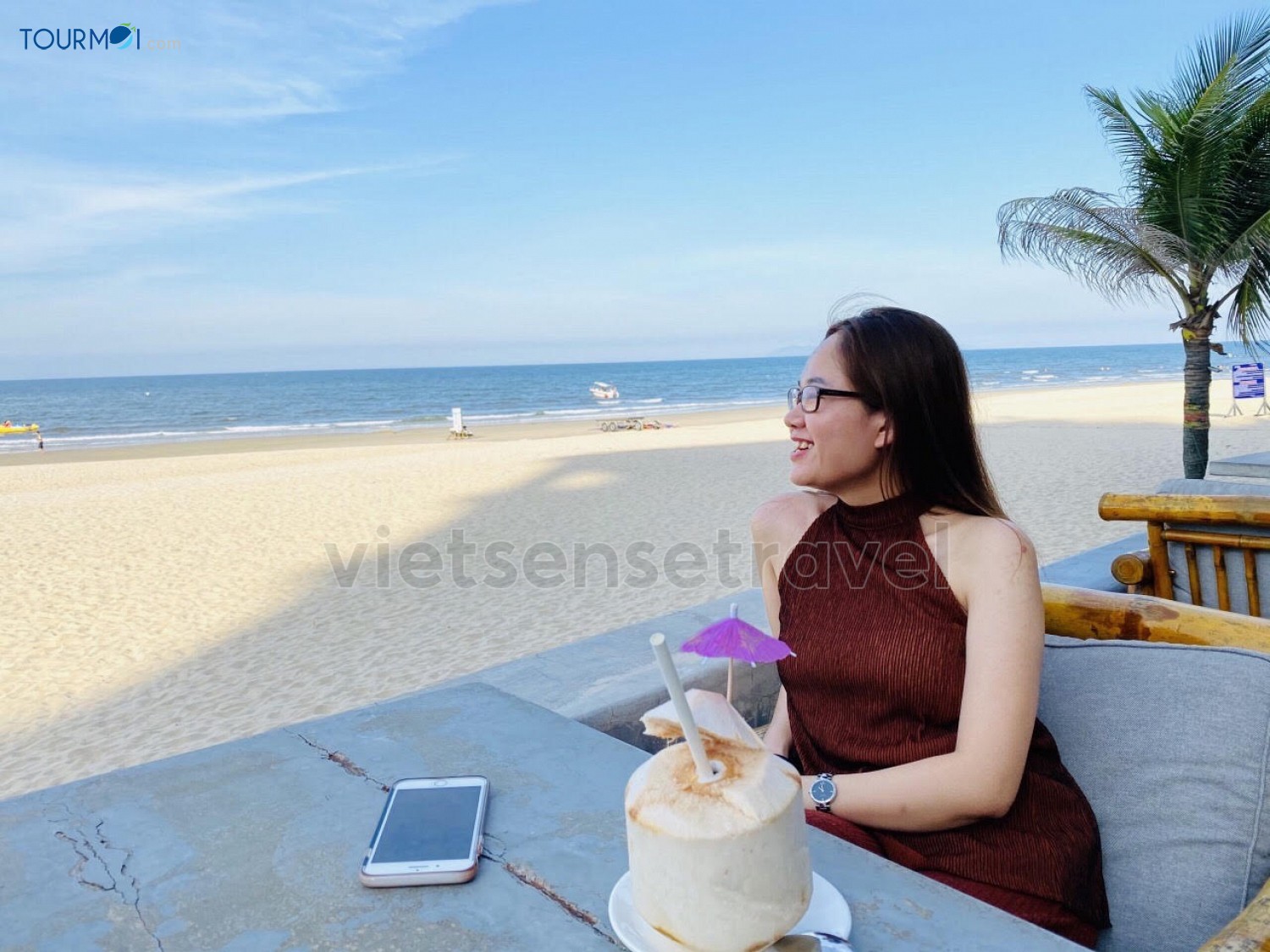 Top 6 Địa điểm du lịch Biển đẹp nhất Miền Trung và Nam Trung Bộ - Ảnh 2 Top 6 Địa điểm du lịch Biển đẹp nhất Miền Trung và Nam Trung Bộ - Ảnh 2