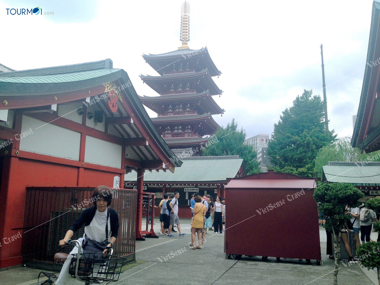 Asakusa điểm đến không thể bỏ qua khi du lịch Nhật Bản - Ảnh 1 Asakusa điểm đến không thể bỏ qua khi du lịch Nhật Bản - Ảnh 1