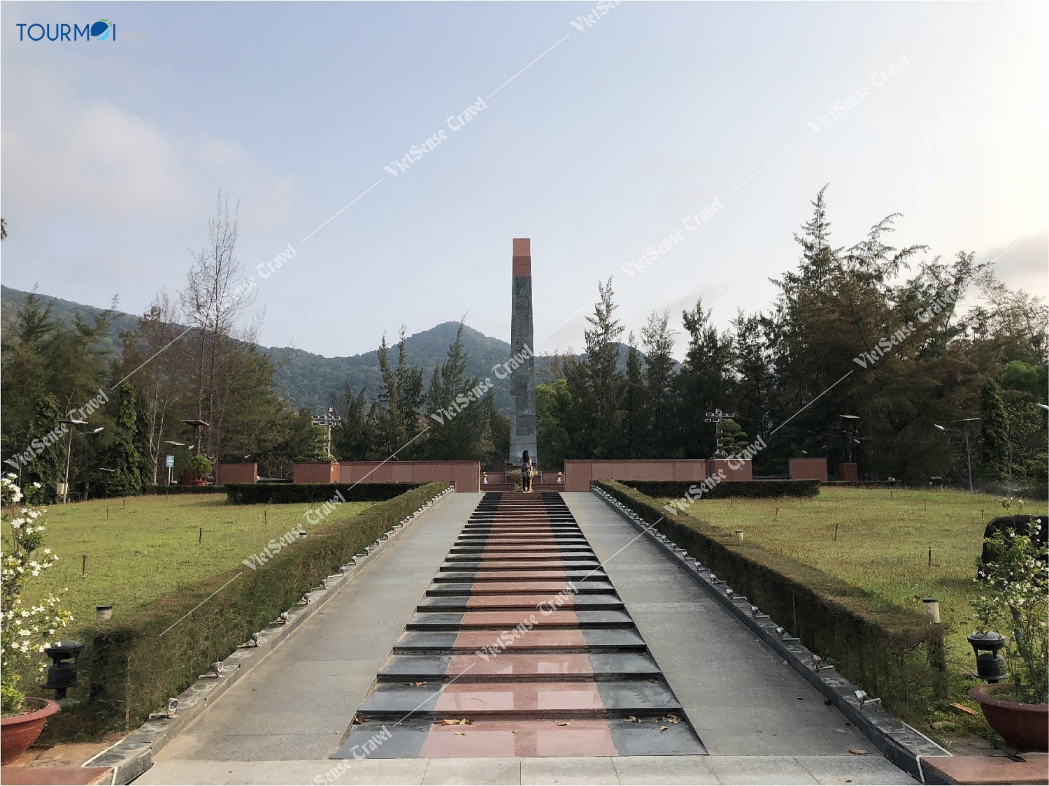 Chuyện về Cô Sáu linh thiêng ở Côn Đảo - Ảnh 1 Chuyện về Cô Sáu linh thiêng ở Côn Đảo - Ảnh 1