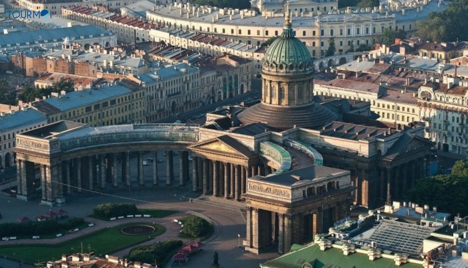 Lạc lối giữa Đại lộ Nevsky - Ảnh 3 Lạc lối giữa Đại lộ Nevsky - Ảnh 3