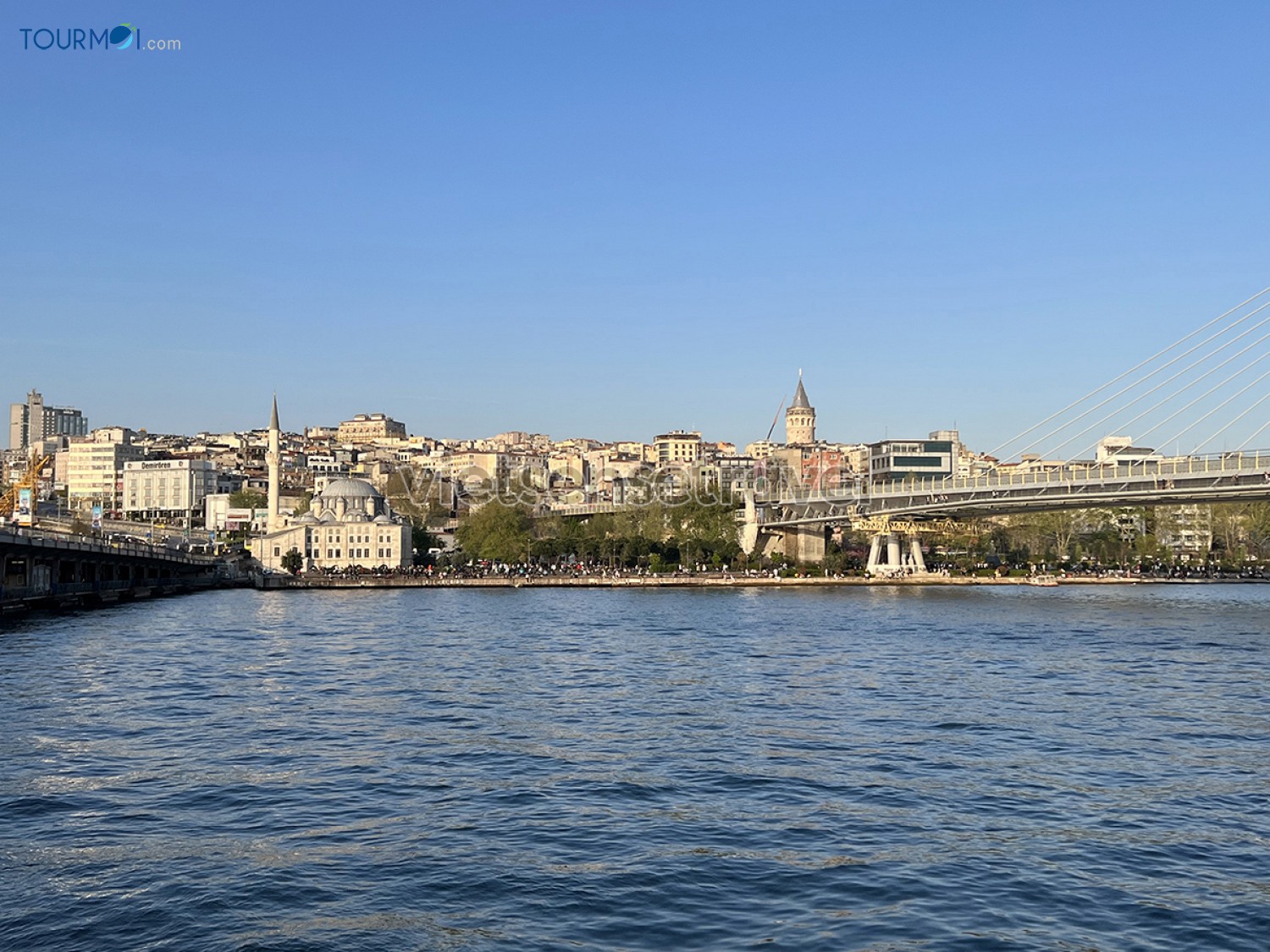 Đi Thổ Nhĩ Kỳ hết bao nhiêu tiền? Dự trù kinh phí chuyến đi 8 ngày - Ảnh 1 Đi Thổ Nhĩ Kỳ hết bao nhiêu tiền? Dự trù kinh phí chuyến đi 8 ngày - Ảnh 1