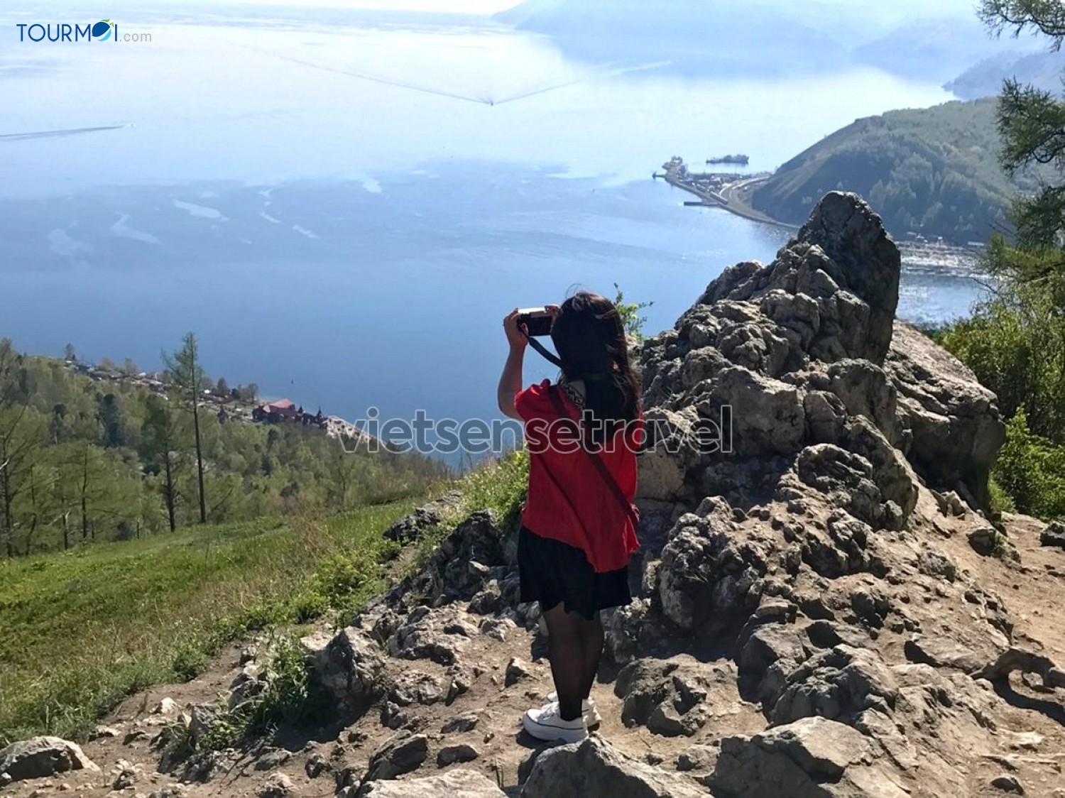 Giải đáp thông tin du lịch Hồ Baikal - Ảnh 1 Giải đáp thông tin du lịch Hồ Baikal - Ảnh 1