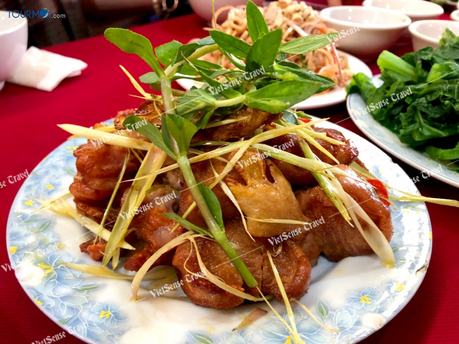 Đẹp lung linh mùa cải trắng trên cao nguyên Mộc Châu - Ảnh 8 Đẹp lung linh mùa cải trắng trên cao nguyên Mộc Châu - Ảnh 8