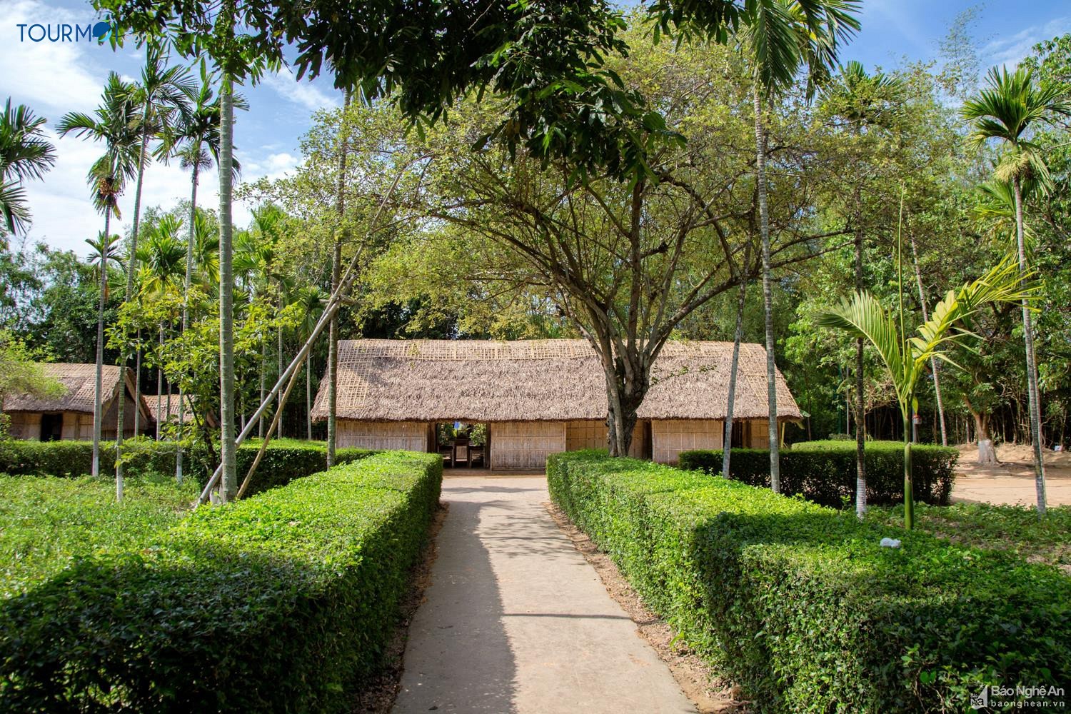 Tour Cửa Lò - Bãi Lữ - Quê Bác - Ảnh 2 Tour Cửa Lò - Bãi Lữ - Quê Bác - Ảnh 2