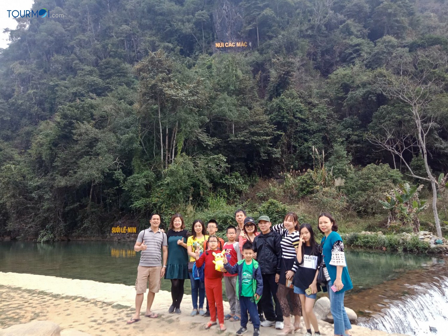 Tour Du lịch Hồ Ba Bể - Thác Bản Giốc 3 Ngày 2 Đêm - Ảnh 3 Tour Du lịch Hồ Ba Bể - Thác Bản Giốc 3 Ngày 2 Đêm - Ảnh 3