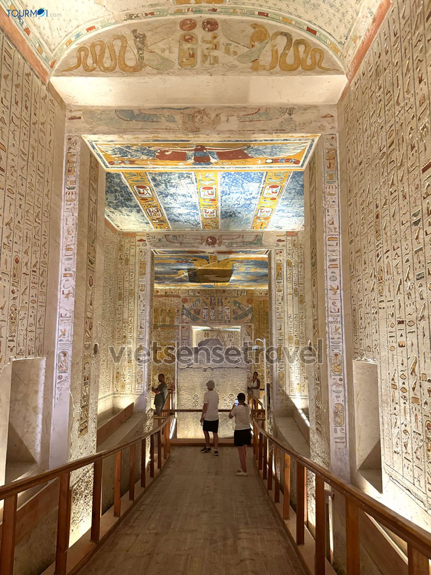 Những Địa điểm du lịch Ai Cập nổi tiếng nhất định phải đến - Ảnh 4 Những Địa điểm du lịch Ai Cập nổi tiếng nhất định phải đến - Ảnh 4