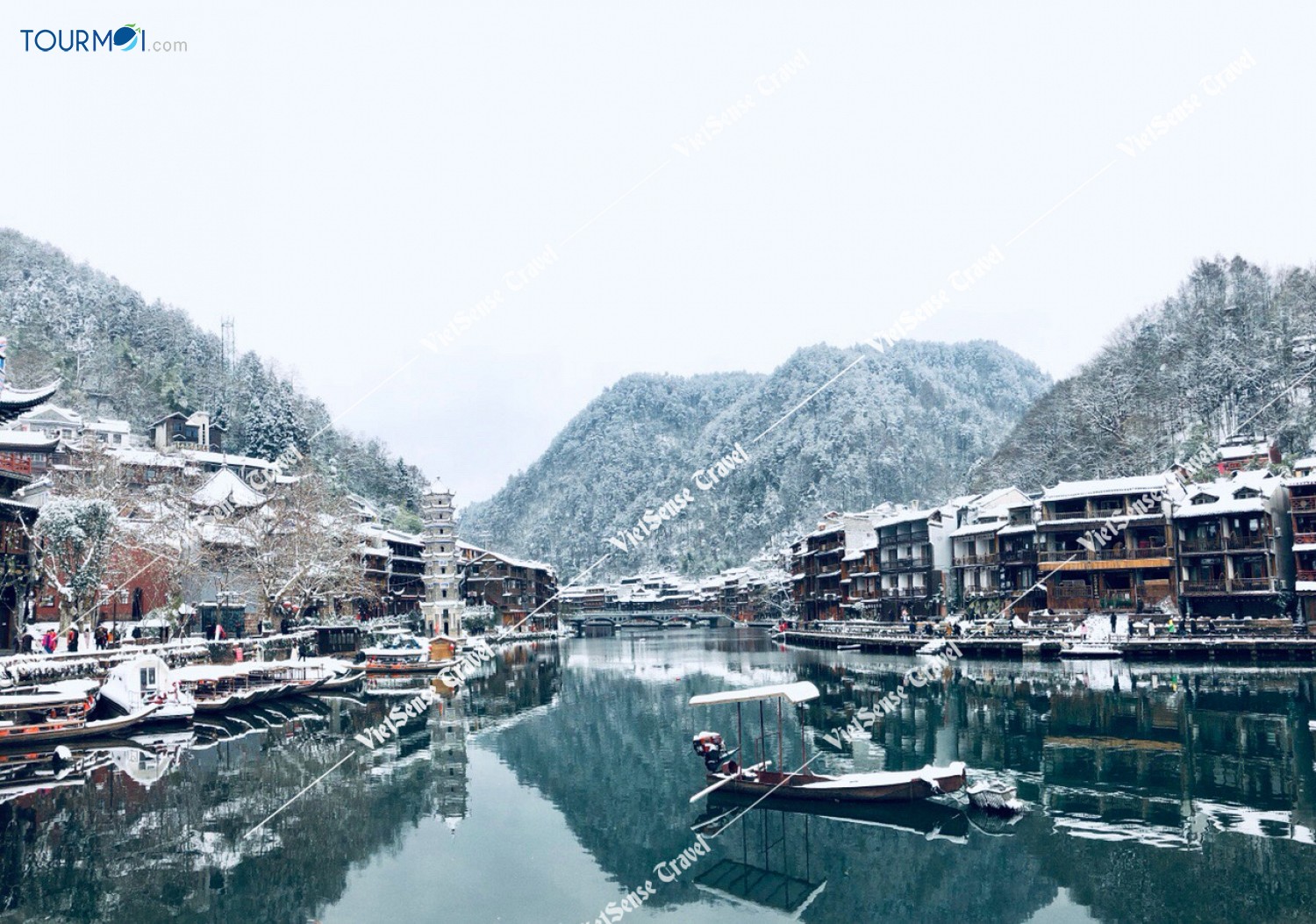 Phượng Hoàng Cổ trấn nơi mộng Thành Cổ nhớ Cố Nhân - Ảnh 4 Phượng Hoàng Cổ trấn nơi mộng Thành Cổ nhớ Cố Nhân - Ảnh 4