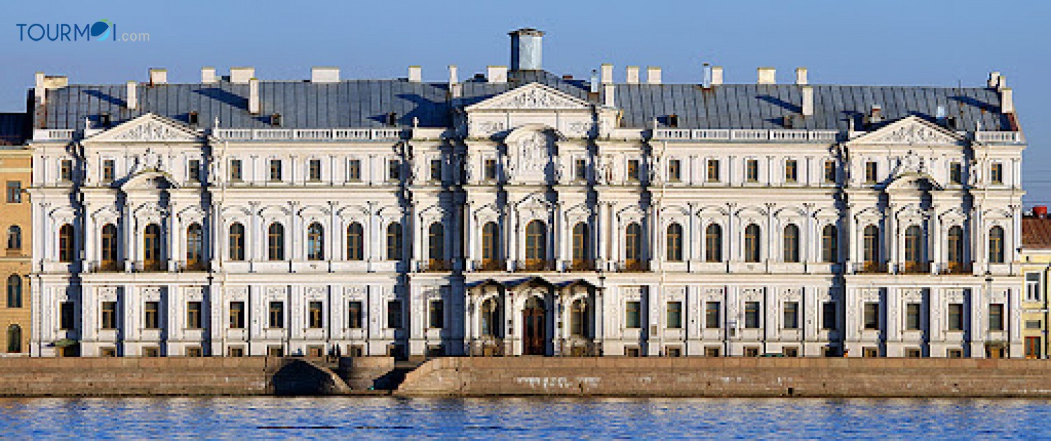 Thăm quan Cung Điện Mikhailovsky - Ảnh 2 Thăm quan Cung Điện Mikhailovsky - Ảnh 2