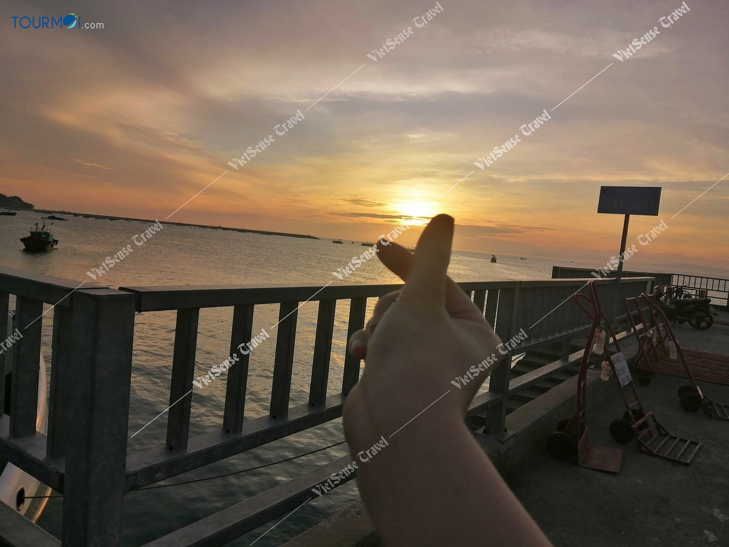 Vì sao đảo Cô Tô được yêu thích bậc nhất miền Bắc mùa hè? - Ảnh 3 Vì sao đảo Cô Tô được yêu thích bậc nhất miền Bắc mùa hè? - Ảnh 3