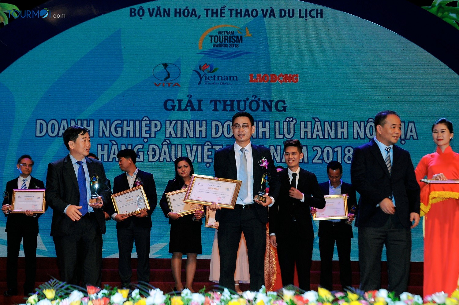 VietSense Travel đạt Top 10 doanh nghiệp Lữ hành hàng đầu Việt Nam 2018 - Ảnh 2 VietSense Travel đạt Top 10 doanh nghiệp Lữ hành hàng đầu Việt Nam 2018 - Ảnh 2